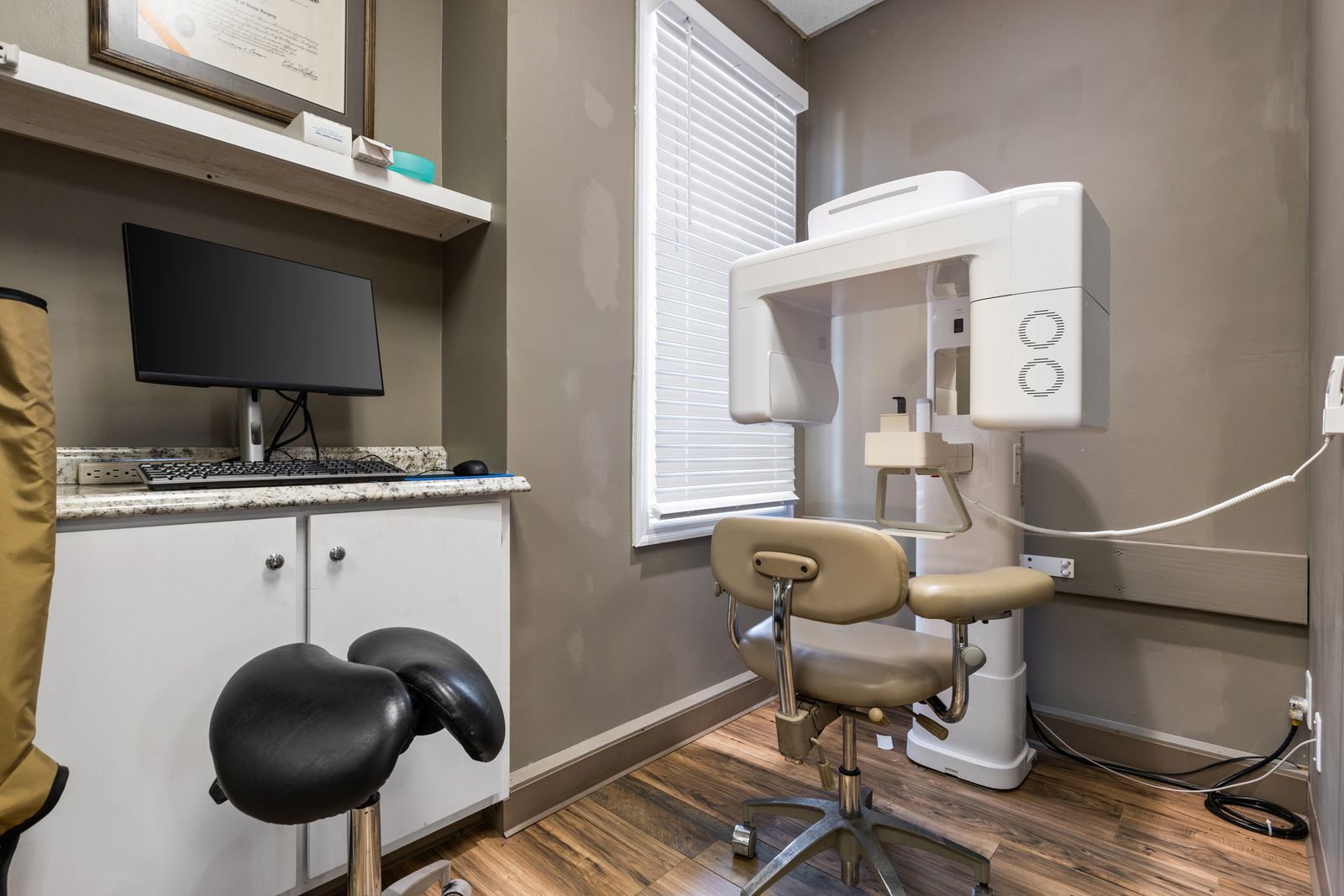 Dental imaging room with a Vatech A9 3D imaging unit